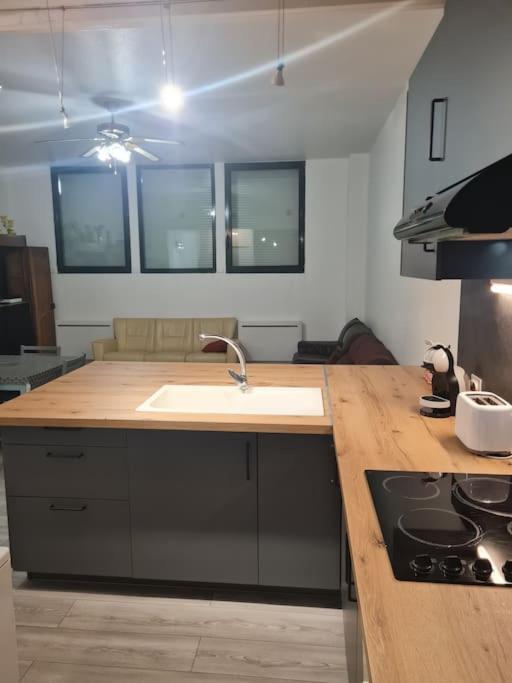 Le Beau Sejour Apartment Поатие Екстериор снимка