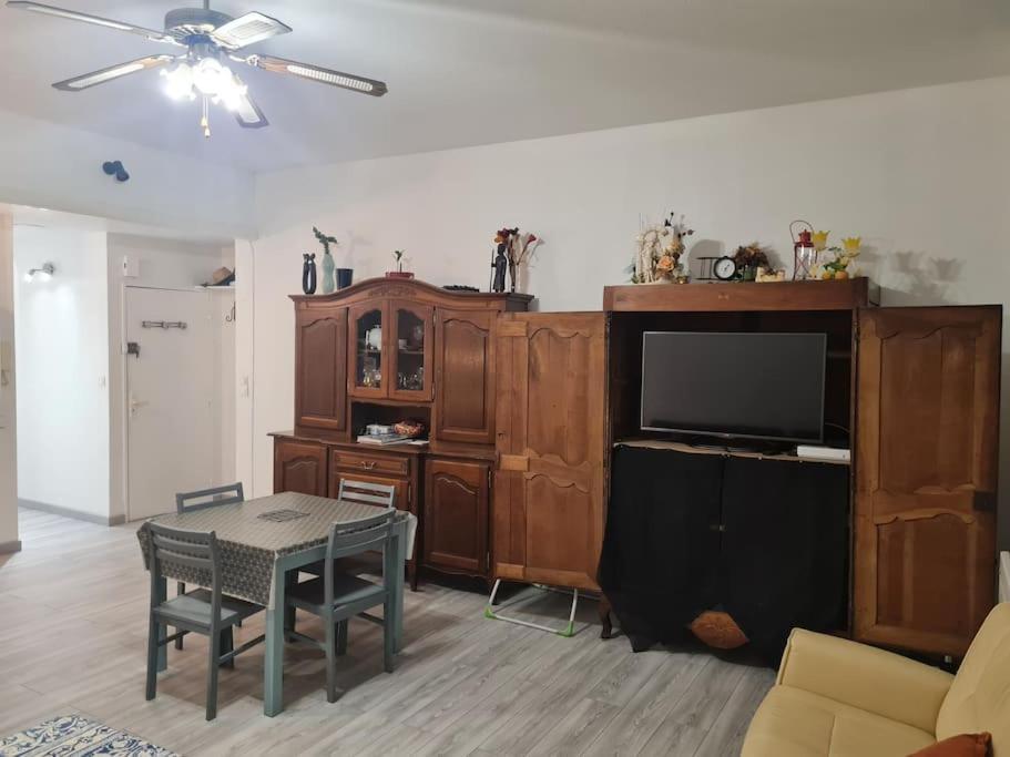 Le Beau Sejour Apartment Поатие Екстериор снимка
